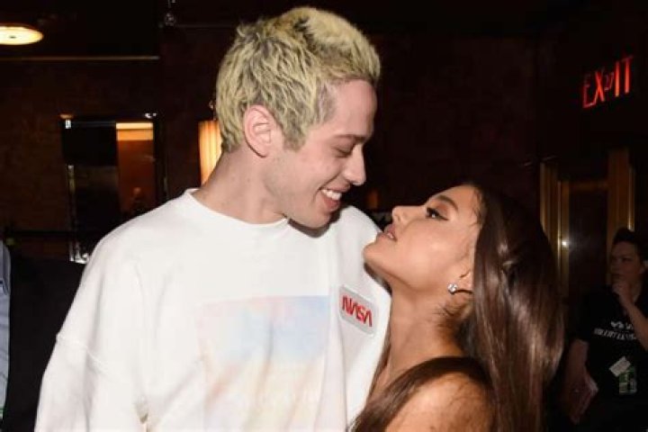 Ariana Grande ‘Terrified’ By Pete Davidson’s Suicidal Post – She Could Not Handle ‘Losing Him’