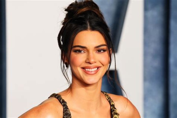 Fans furious over Kendall Jenner’s new face