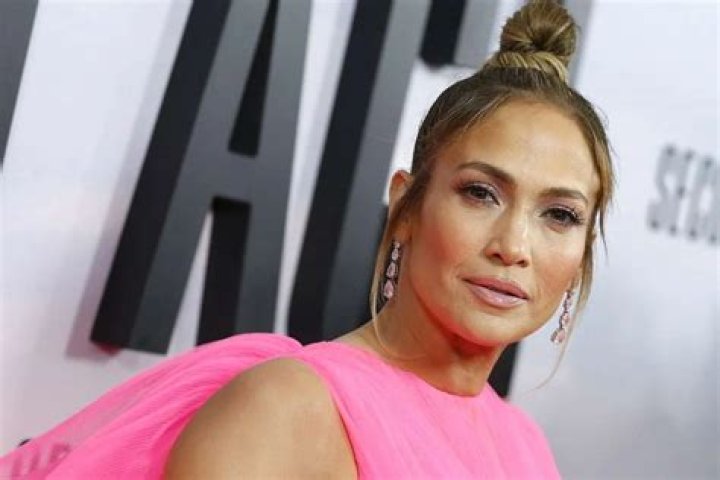 Jennifer Lopez – Here’s Who Nicknamed Her J.Lo. First 2 Decades Ago!