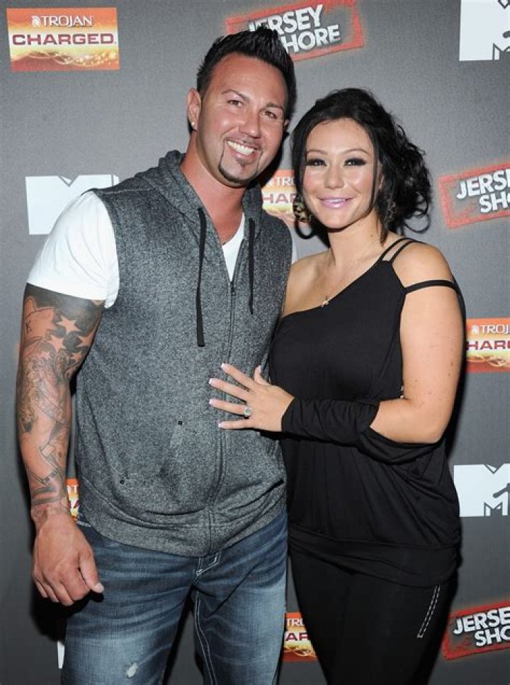 JWoww And Roger Mathews To Spend The Holidays Apart – Source Says She’s ‘Sad’ About It Despite Their Drama!