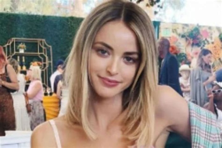 Kaitlynn Carter Shares Break Up Advice Following Her Splits From Brody Jenner and Miley Cyrus