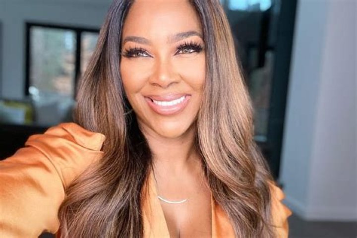 Kenya Moore’s Video In Which She Dances With Brooklyn Daly Will Make Your Day