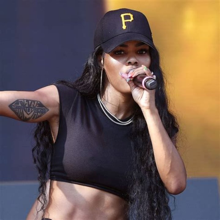 Tayana Taylor’s Video Featuring Junie Has Fans Saying That The Little Girl Stole Her Face