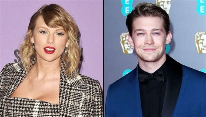 Taylor Swift Reacts To BF Joe Alwyn’s Announcement About Exciting ‘Conversations With Friends’ Role!