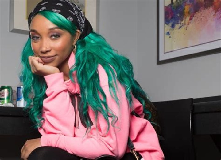 Zonnique Pullins Is Showing Off New Shorter Hair In A Video With Her Mom, Tiny Harris – Watch It Here